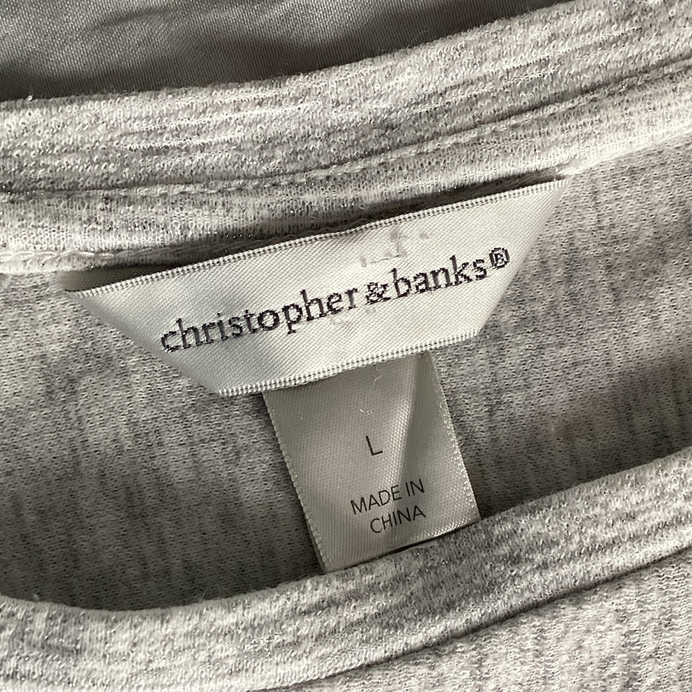 Casual Heather Gray Women's Top ๐ - Picture 3 of 5